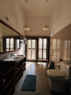 Emerald Tiger Retreat - 1