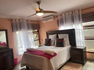 Peaceful picturesque Pecanwood - 2