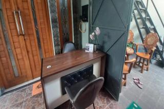 Hotel O 94911 Syariah Anggrek Guest House - 5