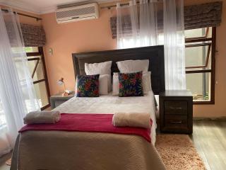 Peaceful picturesque Pecanwood - 3