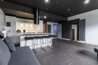 The Gallery on Swan Street - 5