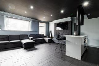 The Gallery on Swan Street - 4