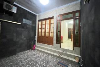 OYO 94920 House Of Elea Minggiran - 3