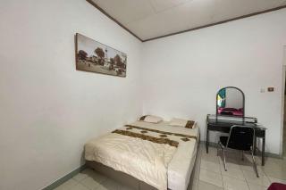 OYO 94937 Garuda Homestay Syariah - 4