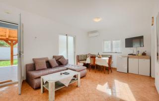 Villa Katarina - Peroj by Villas Guide - 6