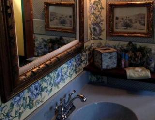 Delightful Guest House Cabin in the Adirondacks - 5