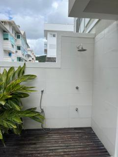 Apartamento à 200 metros da praia - 9