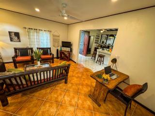 Rustic Tropical Retreat with Pool & Garden Ojochal - 2