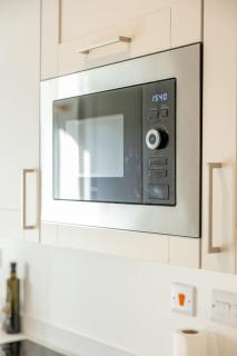 Joyful Management - A Mordern Semi-Detached House with 3 bedroom - 9