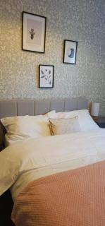 Joyful Management -Top Floor Apartment with home Feel Deco in M16 - 3