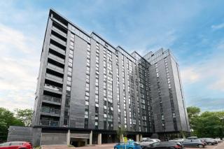Joyful Group - Warm 2 Bed Ensuite Apartment near Manchester City Centre and Old Trafford - 8