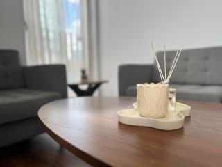 Joyful Group - Stylish 2BR City Retreat on Regent Road - 6