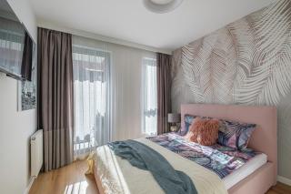 Amber Glow by Praia Apartments - 3 Bedrooms, Parking - 5