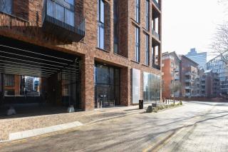 Park View 3 Bed Ensuite Apartment only 5 min walk to Arndale - 4