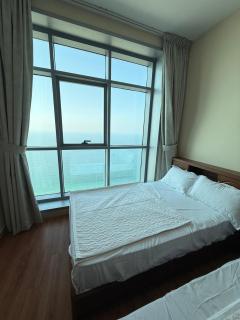 Sunset Beach View Holiday Homes - 9