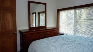 Quiet Tree House-Style Cabin in the Chugach National Forest, Alaska - 7