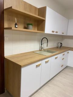 Lux Konštantínova - 2