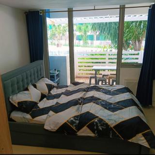 Azure Parañaque City - 0