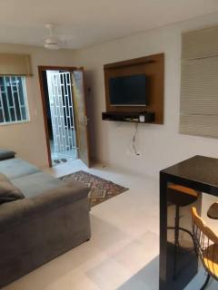 2 Casas de praia Guriri ES - piscina e churrasqueira - 8