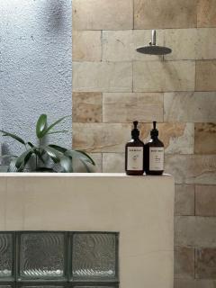 Peaceful Villa Canggu - 2