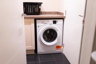 Syster Properties Leicester LE3 Comfy Casa Stay with Free Parking in Quiet Area - 4