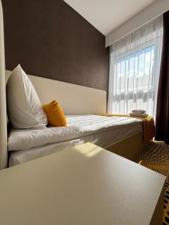 Eclipse Budget Rooms - 0