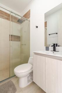 Espectacular Apto frente a la Plaza Pozos Colorados - 7