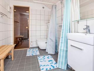 6 person holiday home in Gilleleje-By Traum - 7