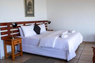 The Albatros Guesthouse - 8