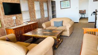 The Albatros Guesthouse - 2