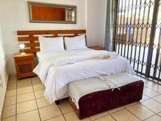 The Albatros Guesthouse - 1