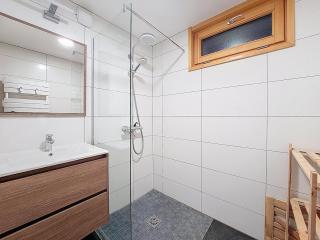 Joli APPARTEMENT DANS CHALET AVEC TERRASSE - SAINT JEAN D'AULPS - PROCHE MORZINE - 6 PERSONNES - LILOU - 8