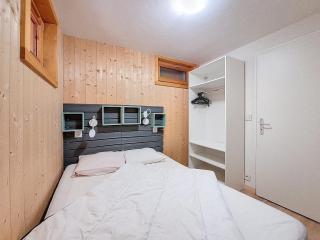 Joli APPARTEMENT DANS CHALET AVEC TERRASSE - SAINT JEAN D'AULPS - PROCHE MORZINE - 6 PERSONNES - LILOU - 6