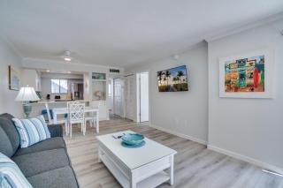 35 Steps to the Sea at Runaway Bay - 6