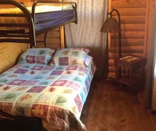 Rustic Cabin Nestled in the Stunning Mark Twain National Forest, Missouri - 8