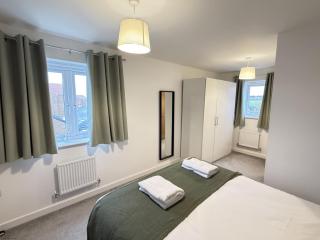 Cayton Bay Cottage - 2