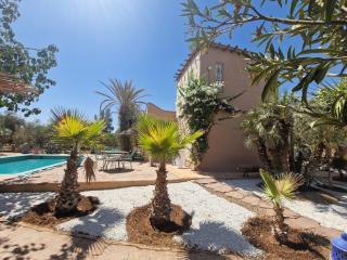 Manzal Lahbab, 2Villas 2Bungalows 2Piscines et Jardins - 0