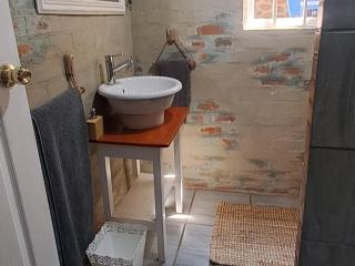 Buck Hill Bush Lodge - 1