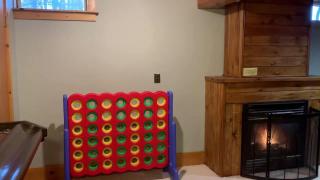 Log Cabin with a Hot Tub in Ellicottville, For Magical Glamping Escapes in New York - 3