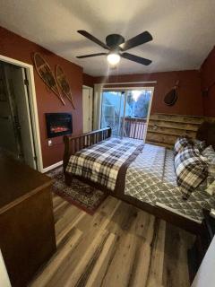 Cozy Cabin Rental with an Indoor Fireplace in Big Bear City, California - 5