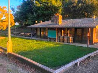 Charming Cottage Rental for a Fun-Filled Vacation in the San Francisco Bay Area, California - 5