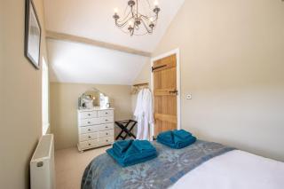 Stunning Country Cottage - 2