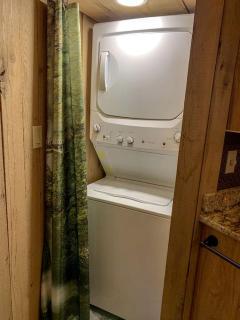 Unique Hobbit House Accommodation with a Private Hot Tub in Shenandoah, Virginia - Grove Hill - 5