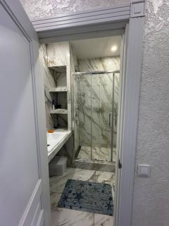 Квартира с евроремонтом - 3