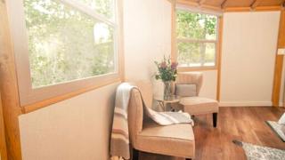 Deluxe Yurt Rental Ideal for Glamping near Austin - 9