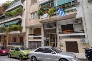 Warm 2BR Apt - Central Kypseli by ΜΡS - 2