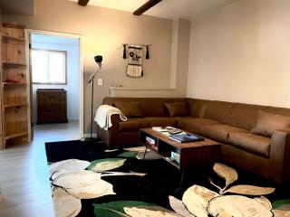 Stunning Cabin with Indoor Jacuzzi Ideal for a Weekend Getaway from Los Angeles - 9