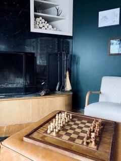 Stunning Cabin with Indoor Jacuzzi Ideal for a Weekend Getaway from Los Angeles - 3