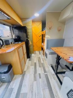 הקרוואן במושב - 8