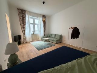 Cosy City Apartment Modern Living in Wien Penzing - 4
